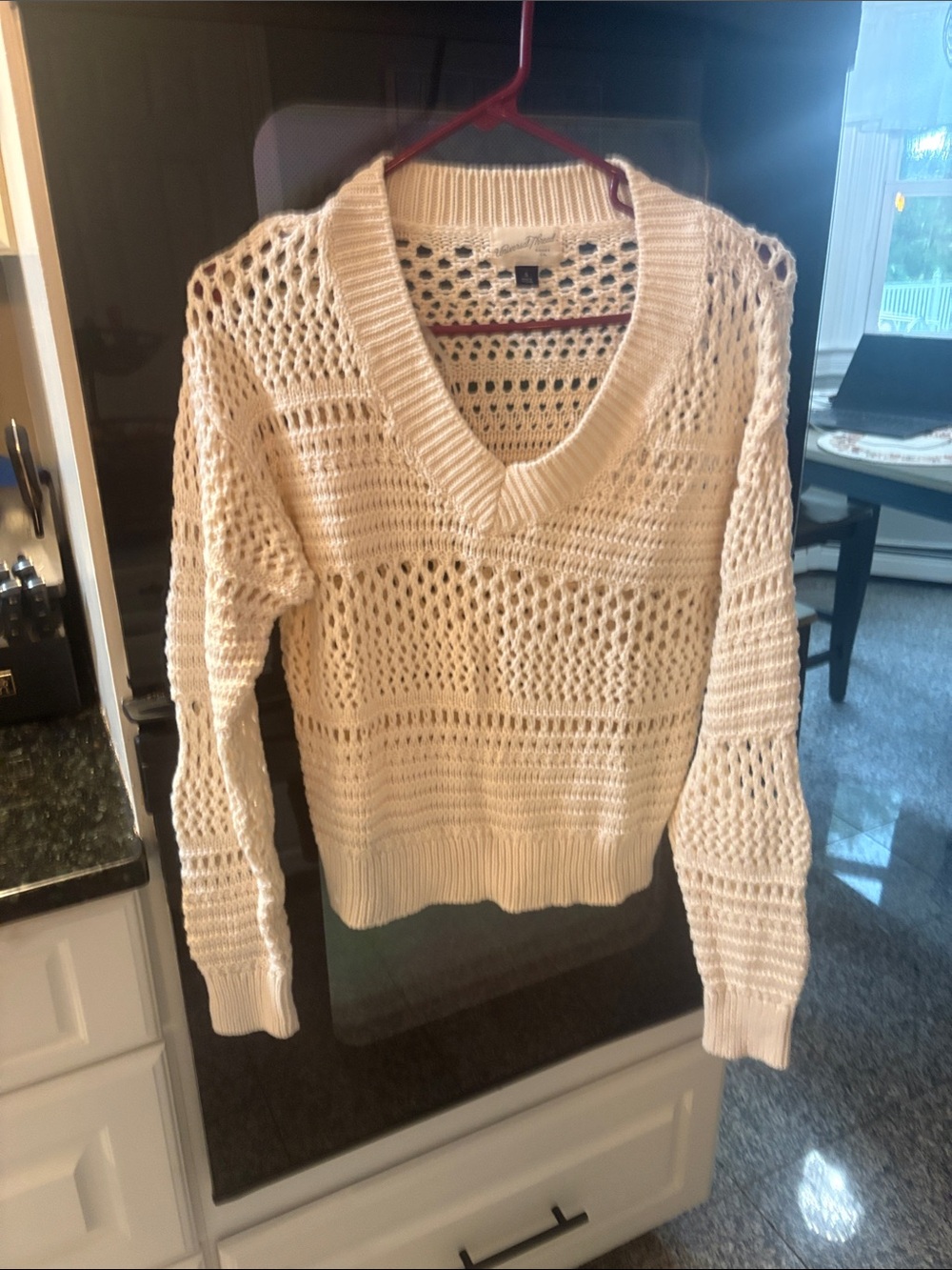 Universal Threads Open-Knit V-Neck Sweater in Cream